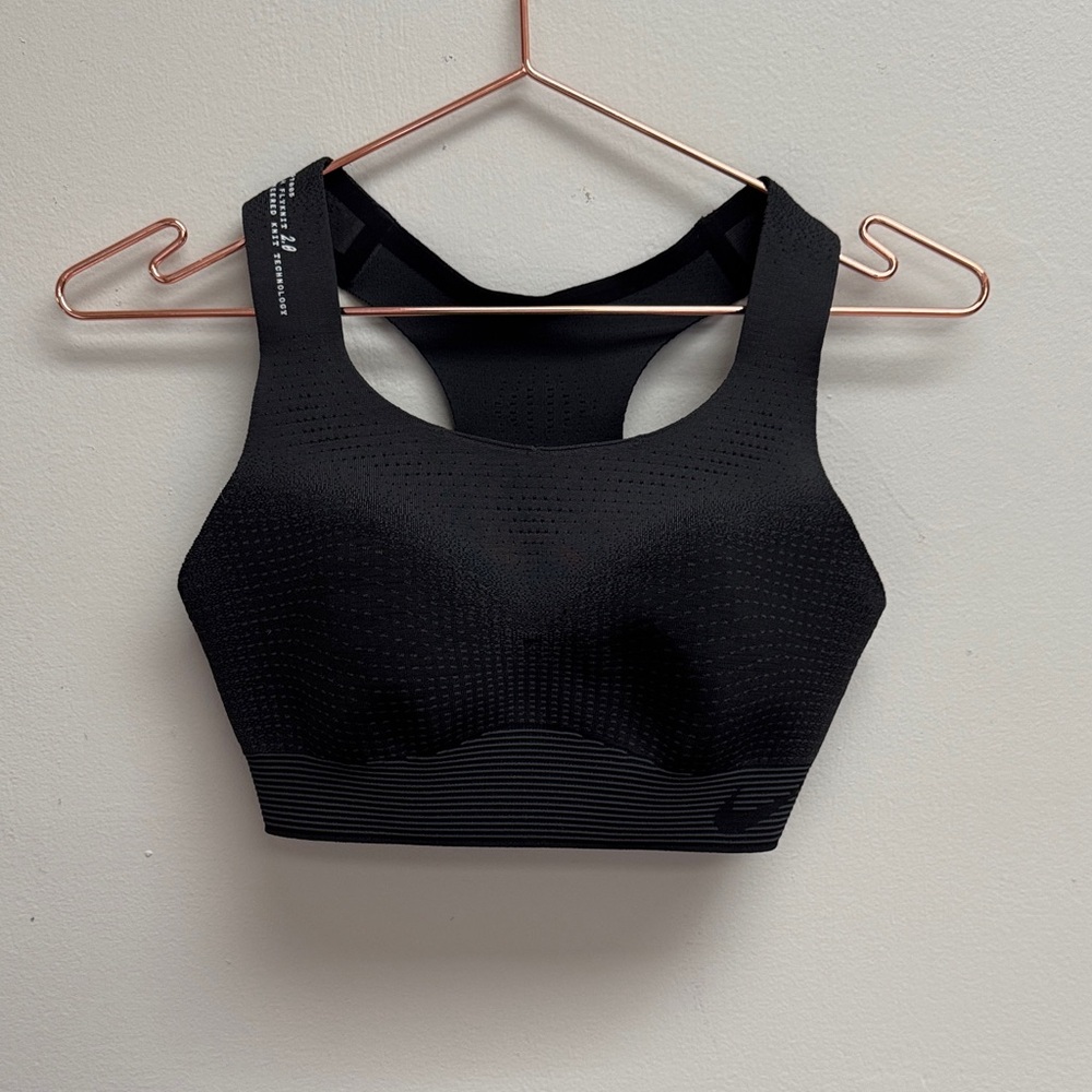 Nike Fly Knit Sports Bra